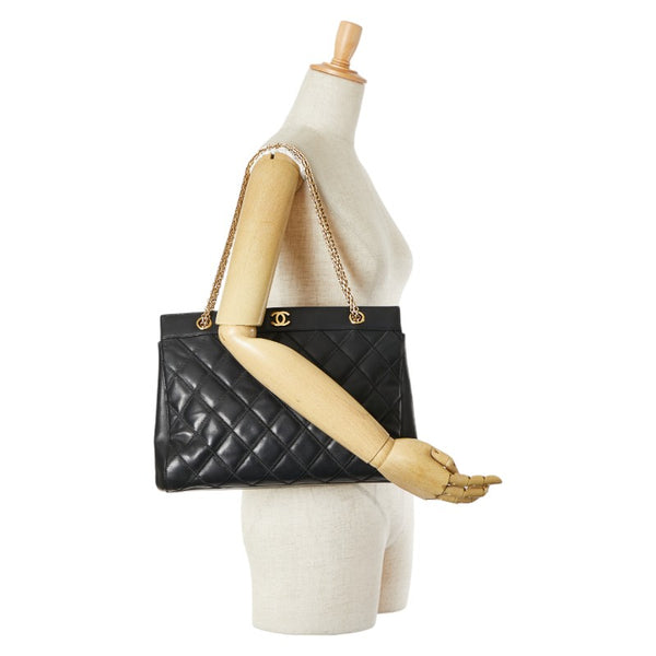 シャネル マトラッセ ココマーク チェーン ショルダーバッグ ブラック ラムスキン レディース CHANEL 【中古】