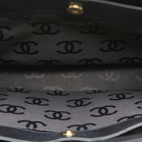 シャネル マトラッセ ココマーク チェーン ショルダーバッグ ブラック ラムスキン レディース CHANEL 【中古】