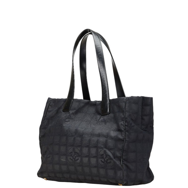 シャネル ニュートラベルライン トートMM トートバッグ ハンドバッグ ブラック ナイロン レザー レディース CHANEL 【中古】