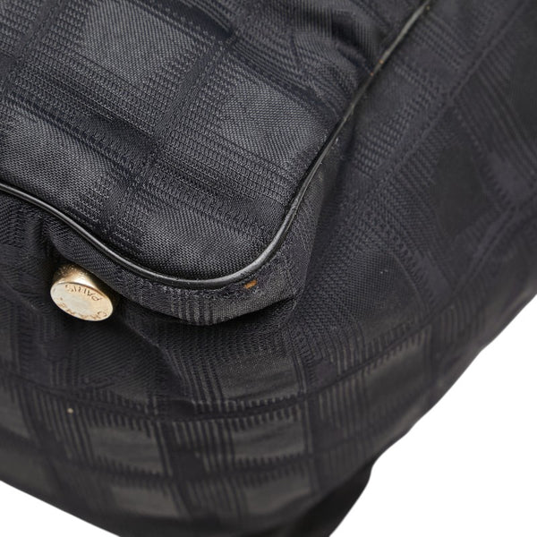 シャネル ニュートラベルライン トートMM トートバッグ ハンドバッグ ブラック ナイロン レザー レディース CHANEL 【中古】