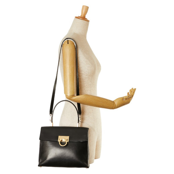 サルヴァトーレフェラガモ ガンチーニ ハンドバッグ ショルダーバッグ 2WAY AF-21 8657 ブラック レザー レディース Salvatore Ferragamo 【中古】