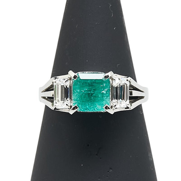 ノーブランド グリーン Pt900 プラチナ エメラルド1.22ct ダイヤ1.06ct リング 指輪 レディース no brand 11.5号 【中古】