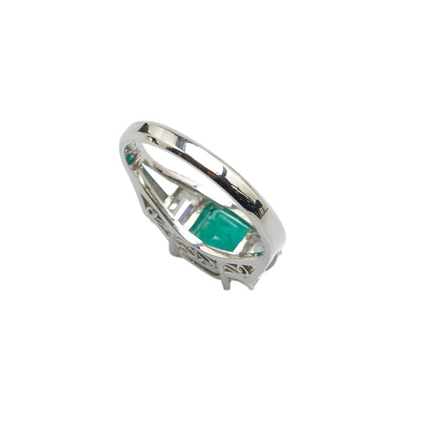 ノーブランド グリーン Pt900 プラチナ エメラルド1.22ct ダイヤ1.06ct リング 指輪 レディース no brand 11.5号 【中古】