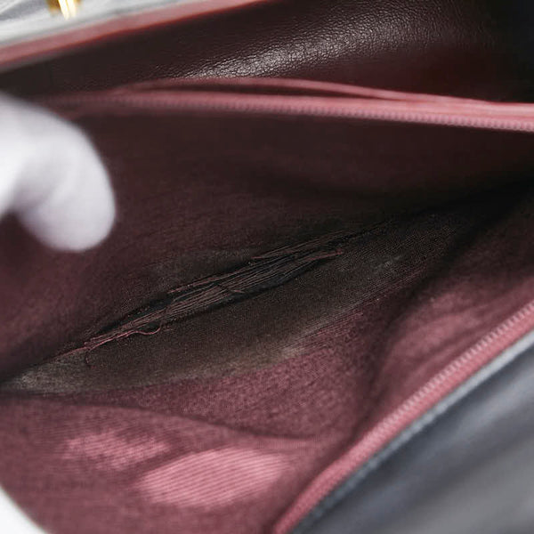 シャネル ココマーク マトラッセ30 シングルフラップ チェーンショルダーバッグ ブラック ゴールド金具 ラムスキン レディース CHANEL 【中古】