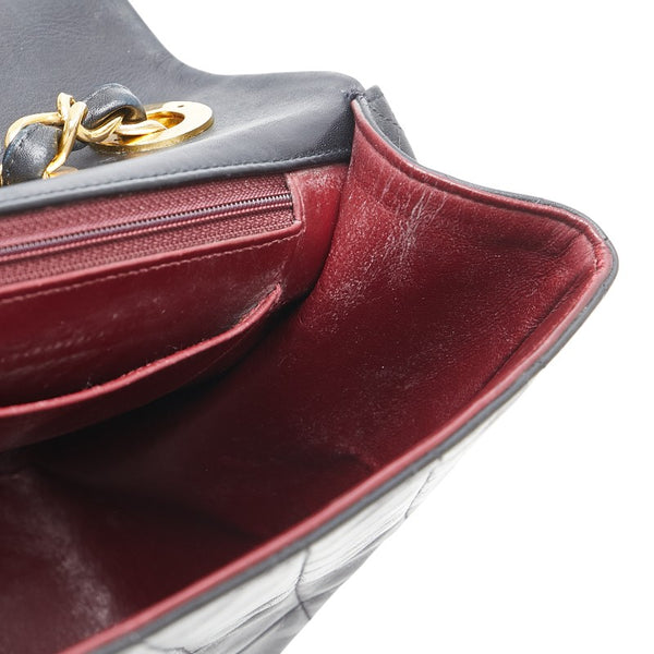 シャネル ココマーク マトラッセ30 シングルフラップ チェーンショルダーバッグ ブラック ゴールド金具 ラムスキン レディース CHANEL 【中古】