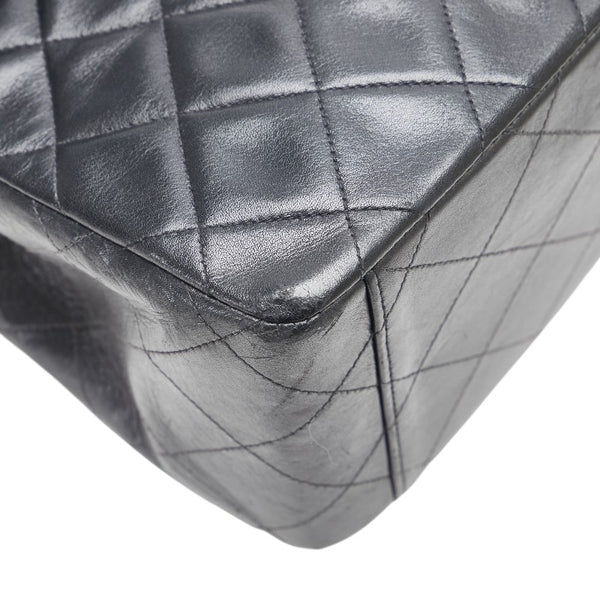 シャネル ココマーク マトラッセ30 シングルフラップ チェーンショルダーバッグ ブラック ゴールド金具 ラムスキン レディース CHANEL 【中古】