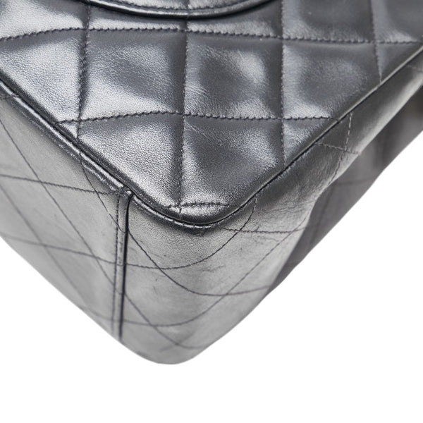 シャネル ココマーク マトラッセ30 シングルフラップ チェーンショルダーバッグ ブラック ゴールド金具 ラムスキン レディース CHANEL 【中古】