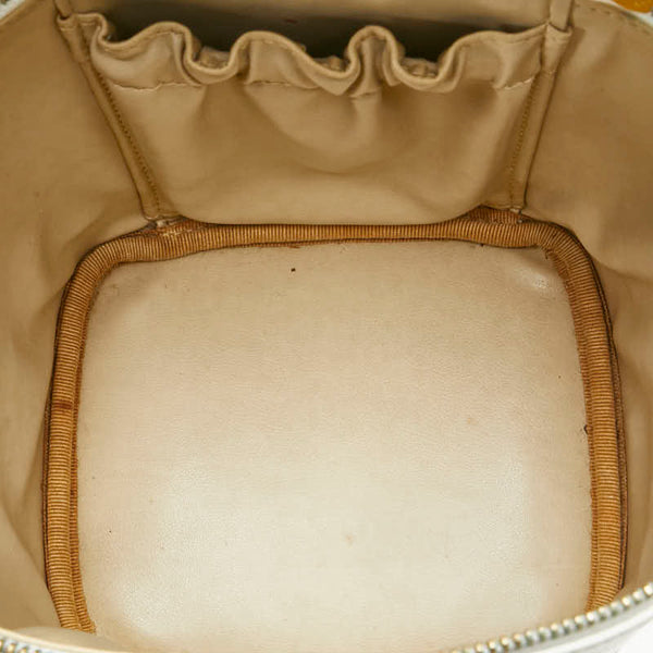 シャネル ココマーク バニティバッグ A01998 ホワイト キャビアスキン レディース CHANEL 【中古】