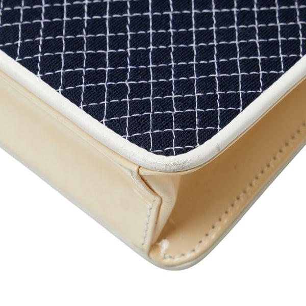 シャネル ココマーク キルティング チェーン ミニショルダーバッグ ネイビー ホワイト キャンバス パテントレザー レザー レディース CHANEL 【中古】