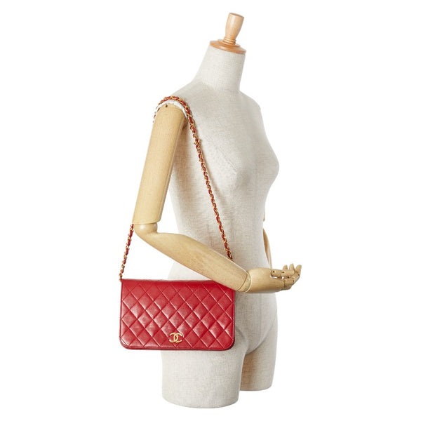 シャネル ココマーク マトラッセ チェーン ショルダーバッグ レッド ラムスキン レディース CHANEL 【中古】
