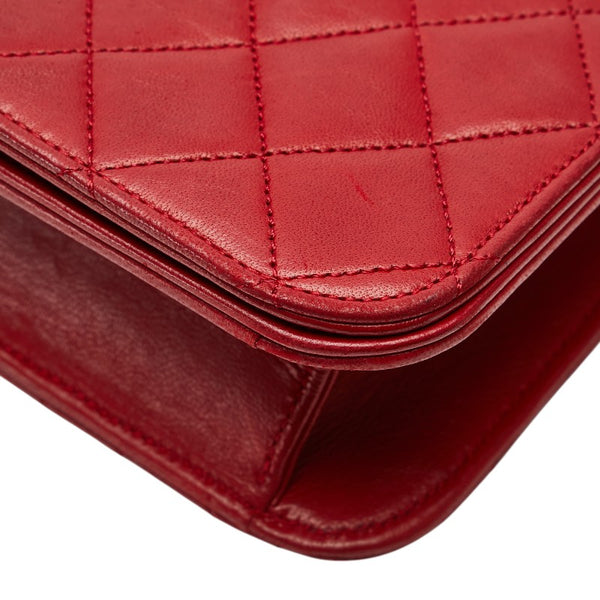 シャネル ココマーク マトラッセ チェーン ショルダーバッグ レッド ラムスキン レディース CHANEL 【中古】