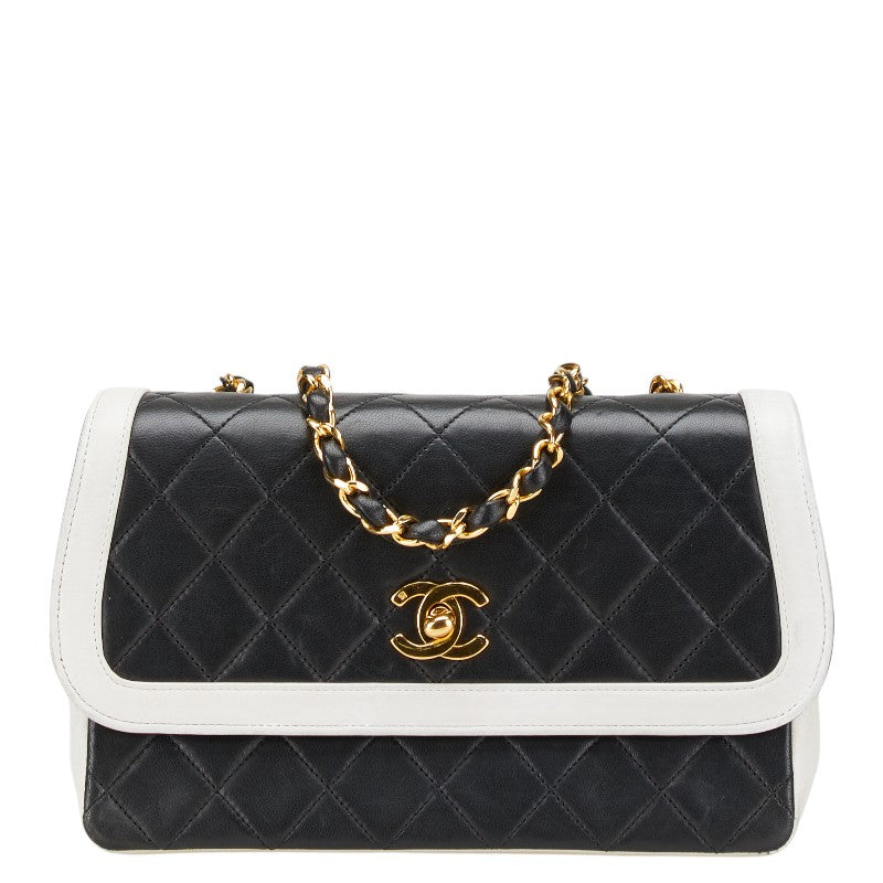 シャネル ココマーク マトラッセ チェーン ショルダーバッグ ブラック ホワイト ラムスキン レディース CHANEL 【中古】