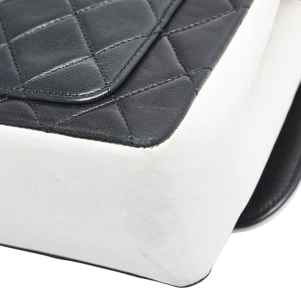 シャネル ココマーク マトラッセ チェーン ショルダーバッグ ブラック ホワイト ラムスキン レディース CHANEL 【中古】