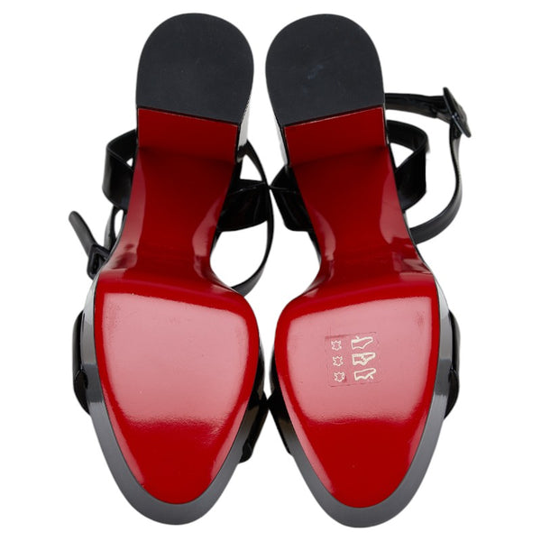 クリスチャンルブタン パンプス ハイヒール サイズ：41 ブラック パテントレザー レディース Christian Louboutin 【中古】