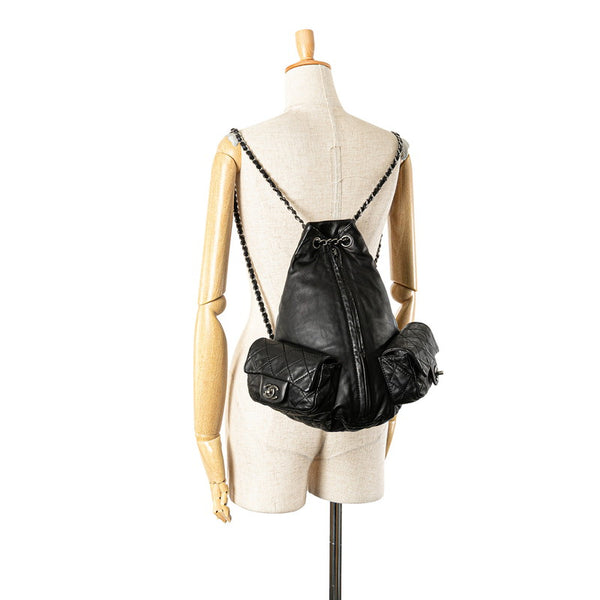 シャネル マトラッセ チェーン リュック バックパック A65834 ブラック ラムスキン レディース CHANEL 【中古】