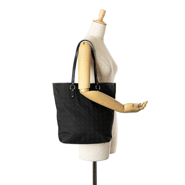 サルヴァトーレフェラガモ ガンチーニ トートバッグ AU-21 4909 ブラック キャンバス レザー レディース Salvatore Ferragamo 【中古】