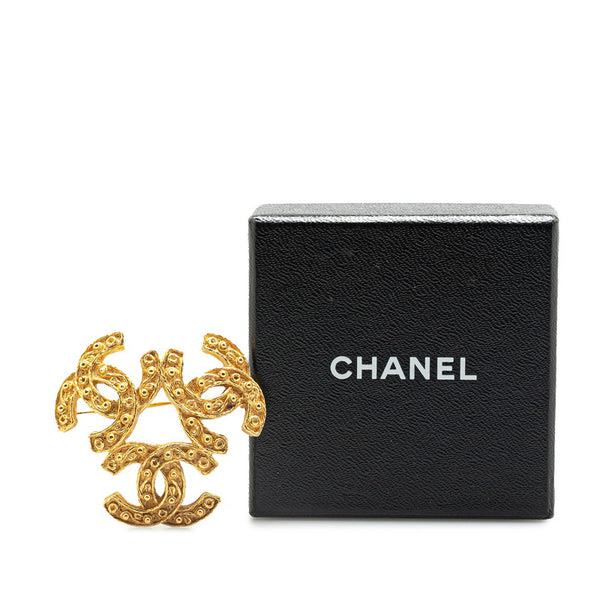シャネル ヴィンテージ トリプル ココマーク ブローチ ゴールド メッキ レディース CHANEL 【中古】