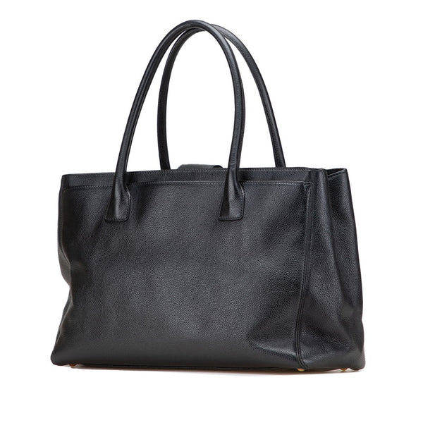 シャネル エグゼクティブトート トートバッグ ショルダーバッグ 2WAY ブラック カーフレザー レディース CHANEL 【中古】