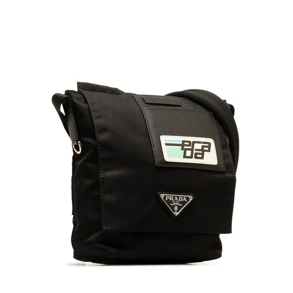 プラダ 三角ロゴプレート 斜め掛け ショルダーバッグ ブラック ナイロン レザー レディース PRADA 【中古】