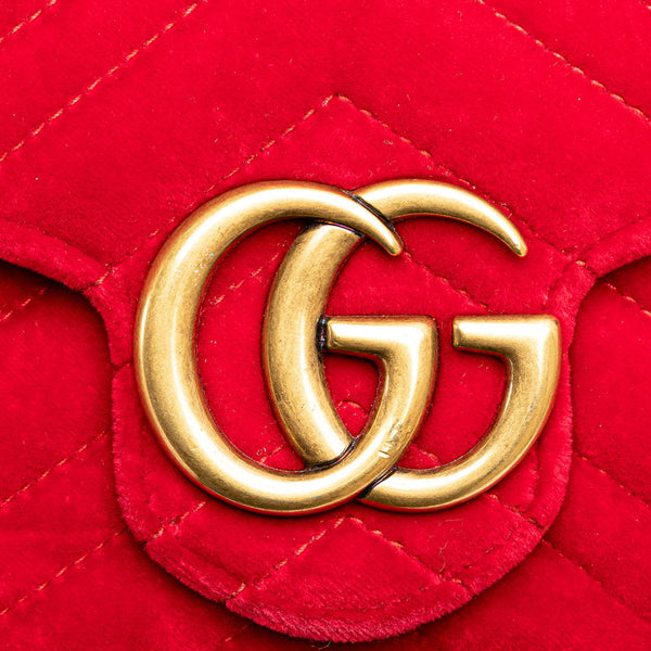 グッチ GGマーモント 斜め掛け チェーン ショルダーバッグ 474547 レッド ベロア レディース GUCCI 【中古】