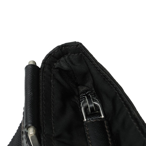 プラダ 三角ロゴプレート ショルダーバッグ VA0338 ブラック ナイロン レザー レディース PRADA 【中古】
