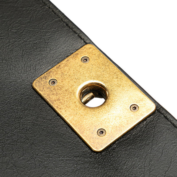 シャネル ココマーク ボーイシャネル25 斜め掛け チェーン ショルダーバッグ ブラック ラムスキン ファー レディース CHANEL 【中古】