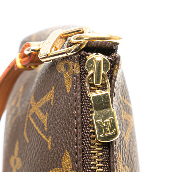 ルイ ヴィトン モノグラム ポシェット アクセソワール アクセサリーポーチ M51980 ブラウン PVC レザー レディース LOUIS VUITTON 【中古】