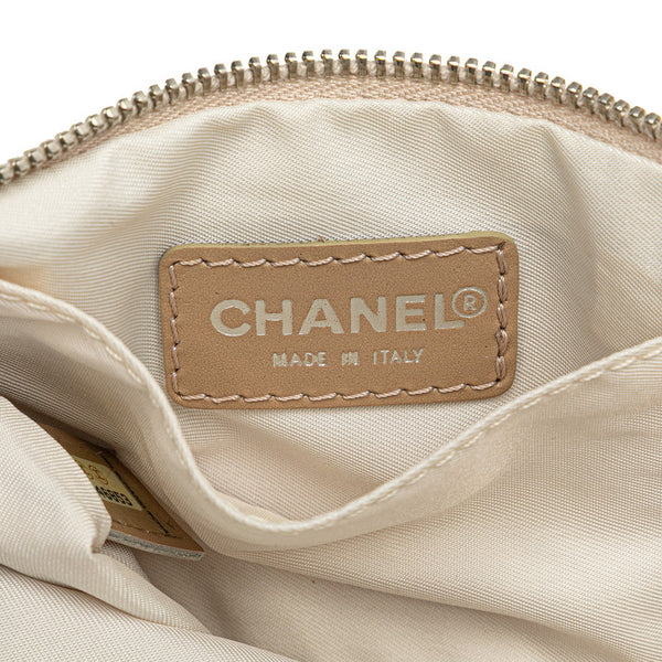 シャネル ニュートラベルライン ココマーク ポーチ ベージュ ホワイト キャンバス レディース CHANEL 【中古】