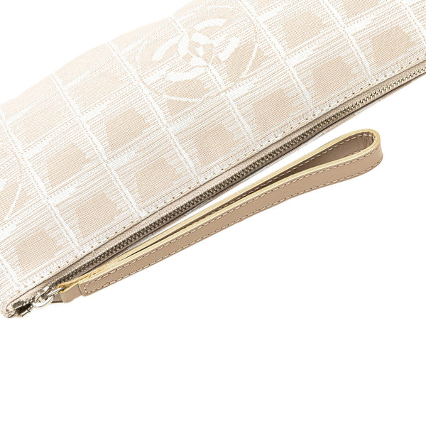 シャネル ニュートラベルライン ココマーク ポーチ ベージュ ホワイト キャンバス レディース CHANEL 【中古】