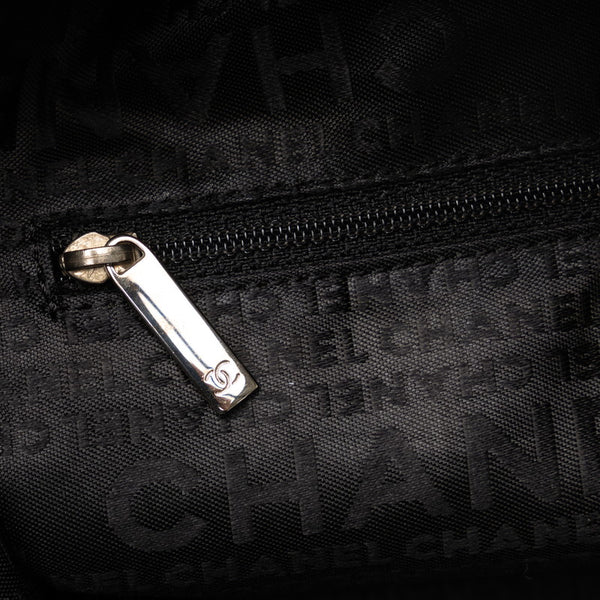 シャネル ココマーク ボストンバッグ ブラック マットキャビアスキン パンチングレザー レディース CHANEL 【中古】