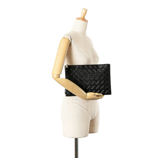 ボッテガヴェネタ エンボス イントレチャート クラッチバッグ セカンドバッグ ブラック レザー メンズ BOTTEGAVENETA 【中古】