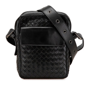 ボッテガヴェネタ イントレチャート 斜め掛け ショルダーバッグ ブラック レザー レディース BOTTEGAVENETA 【中古】