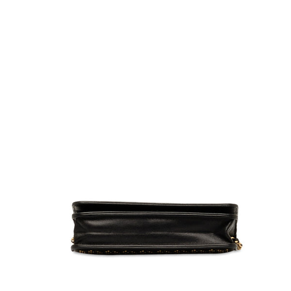 シャネル マトラッセ ココマーク スタッズ 長財布 チェーンウォレット ブラック ラムスキン レディース CHANEL 【中古】