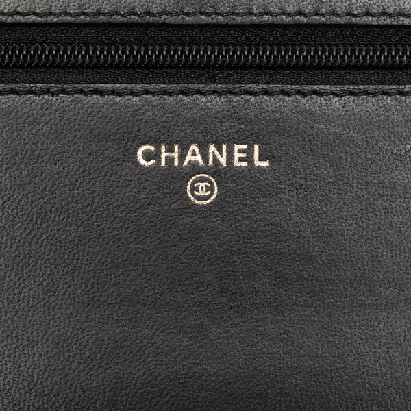 シャネル マトラッセ ココマーク スタッズ 長財布 チェーンウォレット ブラック ラムスキン レディース CHANEL 【中古】