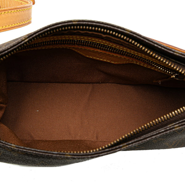 ルイ ヴィトン モノグラム トロター 斜め掛け ショルダーバッグ  M51240 ブラウン PVC レザー レディース LOUIS VUITTON 【中古】
