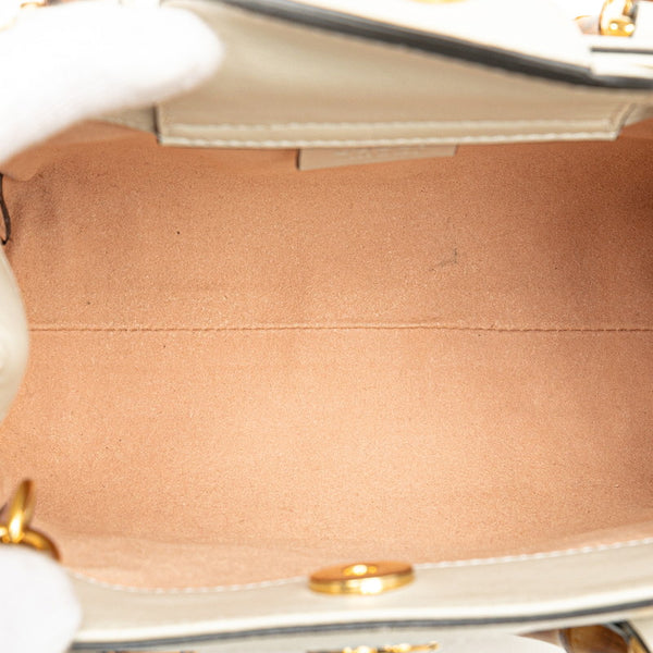 グッチ バンブー ダイアナ ミニ ハンドバッグ ショルダーバッグ 2WAY 655661 ホワイト レザー レディース GUCCI 【中古】