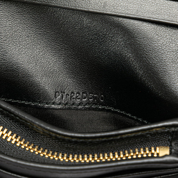 サルヴァトーレフェラガモ ガンチーニ スタッズ 二つ折り財布 コンパクトウォレット 22D570 ブラック ゴールド レザー レディース Salvatore Ferragamo 【中古】