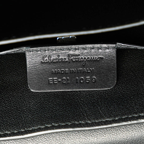 サルヴァトーレフェラガモ ガンチーニ フラワー 斜め掛け ハンドバッグ ショルダーバッグ 2WAY マルチカラー レザー レディース Salvatore Ferragamo 【中古】