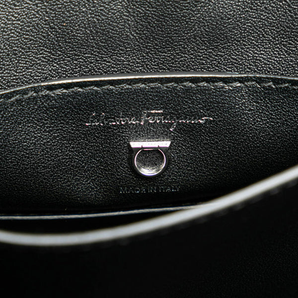 サルヴァトーレフェラガモ ガンチーニ フラワー 斜め掛け ハンドバッグ ショルダーバッグ 2WAY マルチカラー レザー レディース Salvatore Ferragamo 【中古】