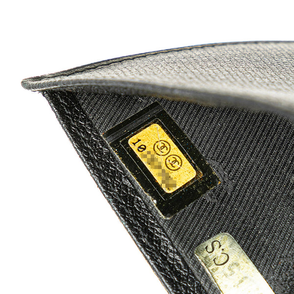 シャネル ココマーク 三つ折り財布 ブラック レザー レディース CHANEL 【中古】