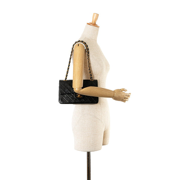 シャネル マトラッセ23 Wフラップ チェーン ショルダーバッグ ブラック ラムスキン レディース CHANEL 【中古】