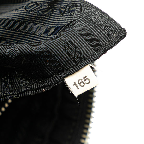 プラダ ロゴ金具 ハンドバッグ BN1704 ブラック ナイロン レディース PRADA 【中古】
