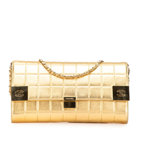 シャネル チョコバー ココマーク チェーン ショルダーバッグ ゴールド ラムスキン レディース CHANEL 【中古】