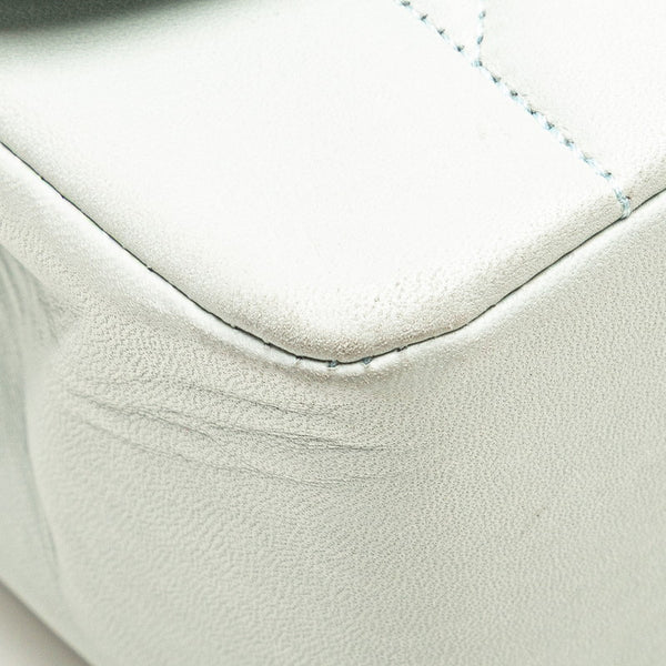 シャネル ダイアナ ココマーク 斜め掛け チェーン ショルダーバッグ ライトブルー ラムスキン レディース CHANEL 【中古】