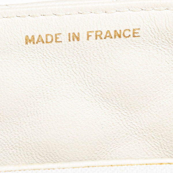 シャネル マトラッセ23 フルフラップ チェーンショルダーバッグ ホワイト ゴールド金具 ラムスキン レディース CHANEL 【中古】
