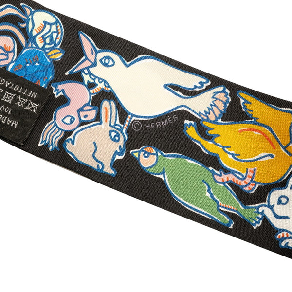 エルメス ツイリー MILLE ET UN LAPINS 千と一羽のウサギ スカーフ ブラック ブルー マルチカラー シルク レディース HERMES 【中古】
