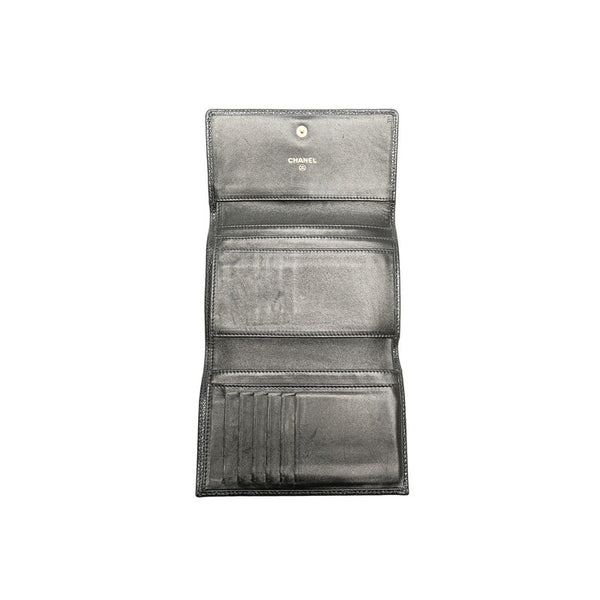シャネル ココマーク 三つ折り財布 ブラック キャビアスキン レディース CHANEL 【中古】