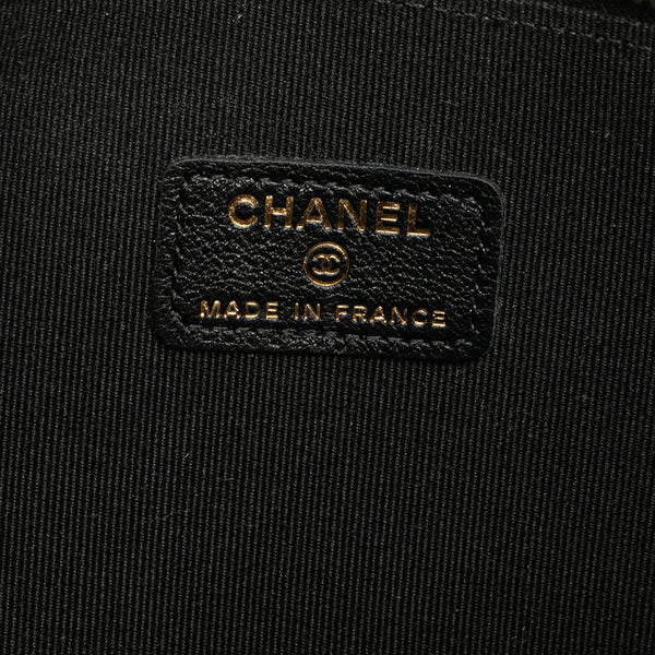 シャネル ココマーク ポーチ ブラック キャビアスキン レディース CHANEL 【中古】