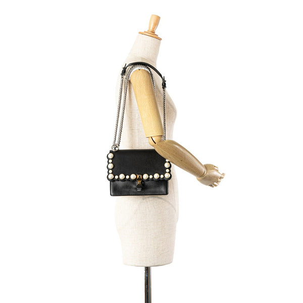 フェンディ キャナイ ミニ パール チェーン ショルダーバッグ 8M0381 ブラック レザー レディース FENDI 【中古】