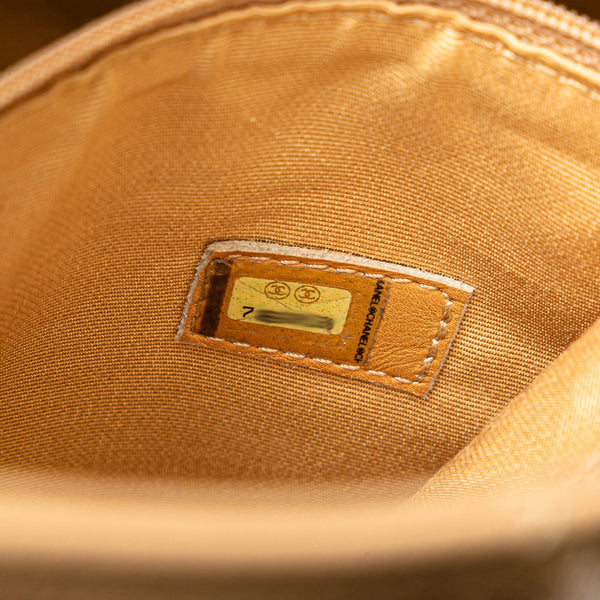 シャネル マトラッセ 復刻トート ココマーク トートバッグ ベージュ キャビアスキン レディース CHANEL 【中古】